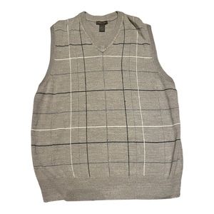Dockers sweater/vest. Mens size Large.